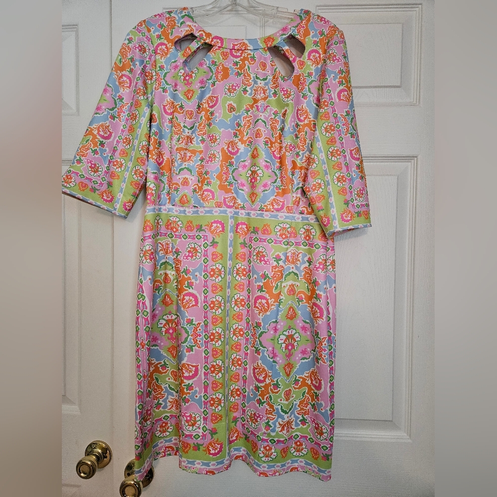 NWOT Gretchen Scott Bright Patterned Knee Length Dress with Half Sleeves